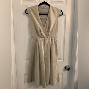 Calvin Klein Women’s Beige Sleeveless Midi Dress. Size Small. $15